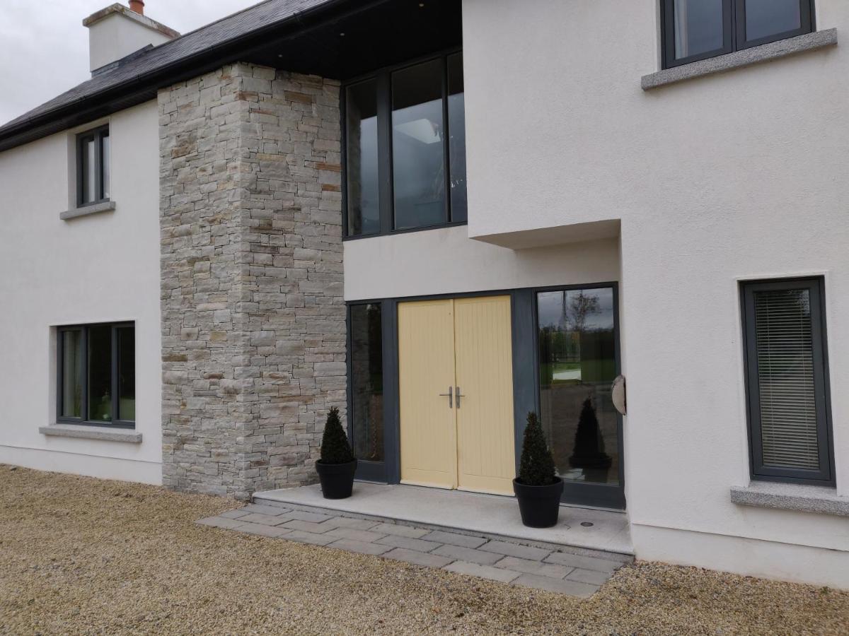 Brona Dempsey Bed & Breakfast Birr Exterior photo